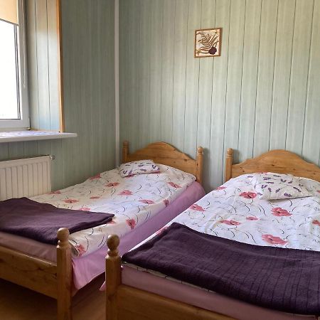 Bed and Breakfast Osrodek Jezdziecki Bronkow Экстерьер фото