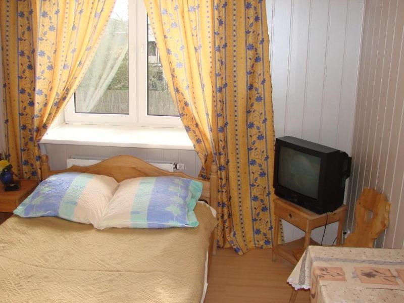 Bed and Breakfast Osrodek Jezdziecki Bronkow Экстерьер фото